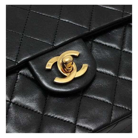 Chanel Mini Matelasse Chain Shoulder Bag Lamb Black - Picture 5 of 8